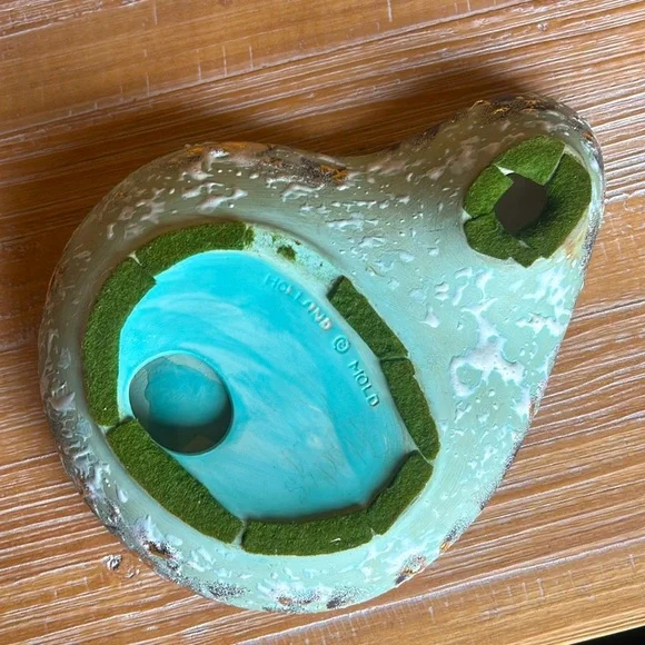 Unique Holland Mold Vintage Butterfly Ashtray - Picture 9 of 10